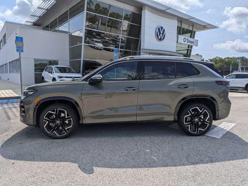 Avocado Green w/Deep Black Roof 2026 Volkswagen Tiguan 2.0T SEL R-Line 4MOTION