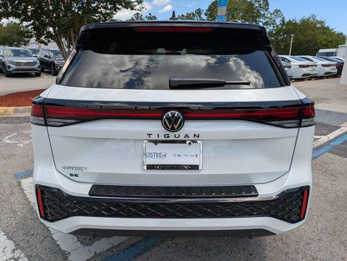 opal white pearl 2026 Volkswagen Tiguan 2.0T SE R-Line Black