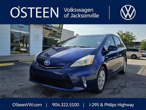 2012 Toyota Prius v Two
