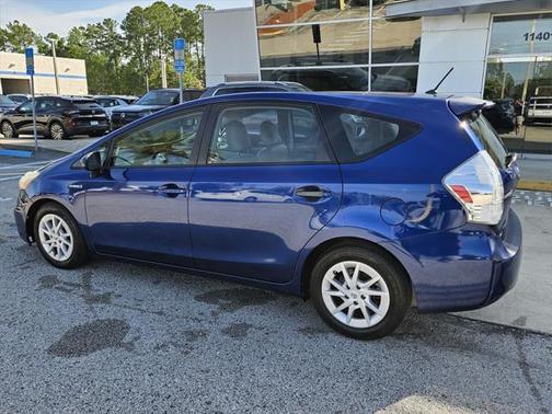 2012 Toyota Prius v Two