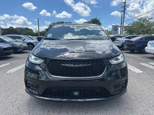 2022 Chrysler Pacifica Hybrid Limited