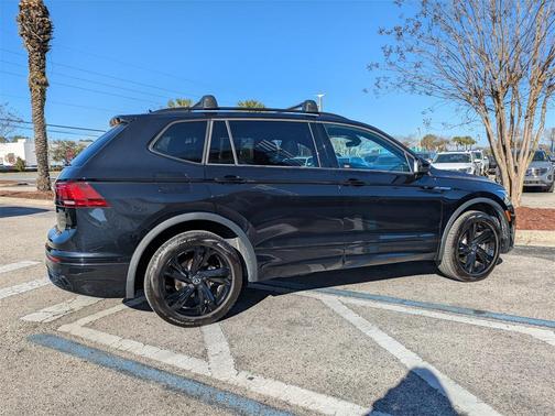 2024 Volkswagen Tiguan 2.0T SE R-Line Black 4MOTION