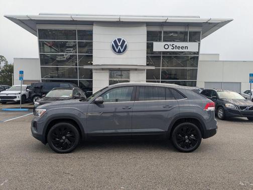 2026 Volkswagen Atlas Cross Sport 2.0T SE w/Technology 4MOTION