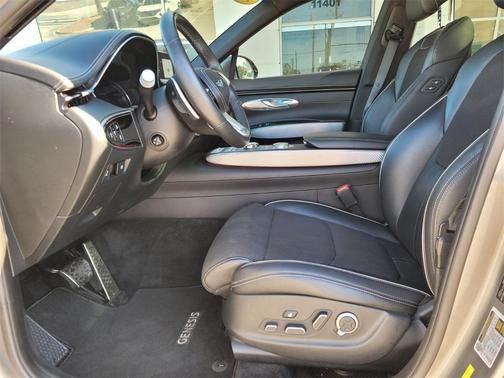 2022 Genesis GV70 2.5T AWD