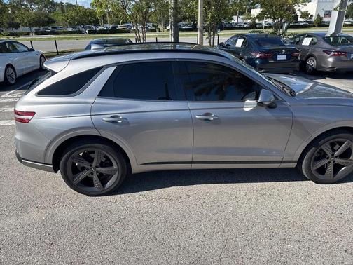 2022 Genesis GV70 2.5T AWD