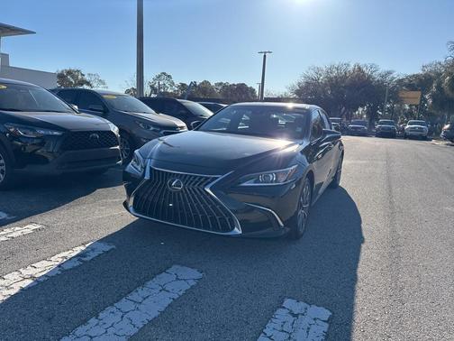 2023 Lexus ES 350 Base