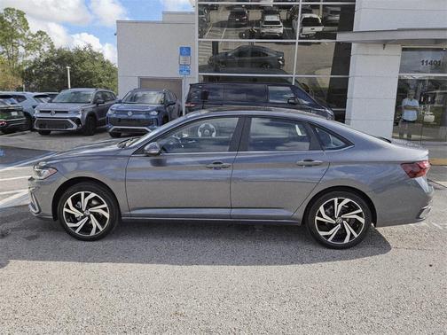 2025 Volkswagen Jetta 1.5T SEL