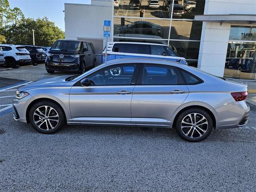2025 Volkswagen Jetta 1.5T Sport