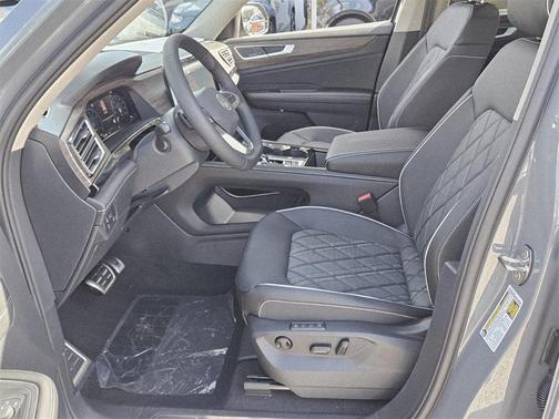 2026 Volkswagen Atlas 2.0T SEL Premium R-Line 4MOTION