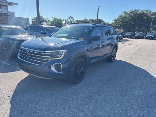 mountain lake blue metallic 2026 Volkswagen Atlas 2.0T SE w/Technology