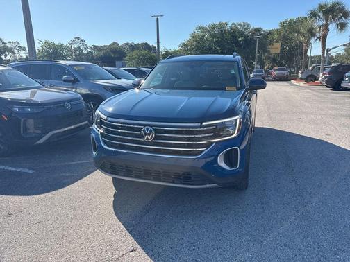 mountain lake blue metallic 2026 Volkswagen Atlas 2.0T SE w/Technology