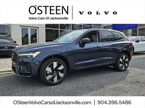 2025 Volvo XC60 Plug-In Hybrid T8 Plus