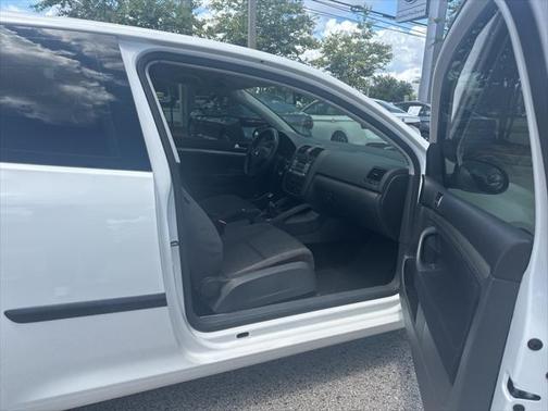 2008 Volkswagen Rabbit Base