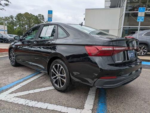 Deep Black Pearl 2025 Volkswagen Jetta 1.5T Sport