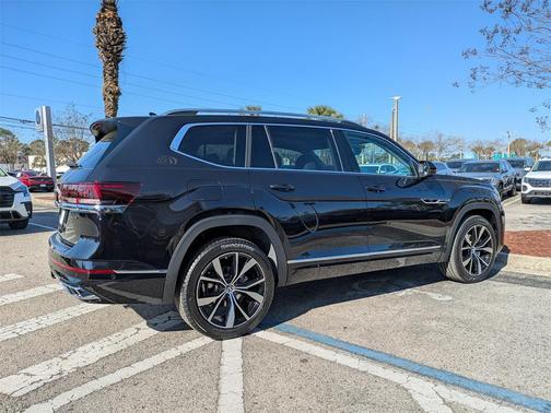 2026 Volkswagen Atlas 2.0T SEL Premium R-Line 4MOTION