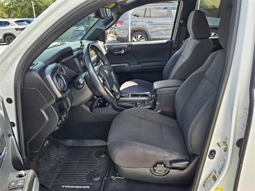 2018 Toyota Tacoma TRD Sport