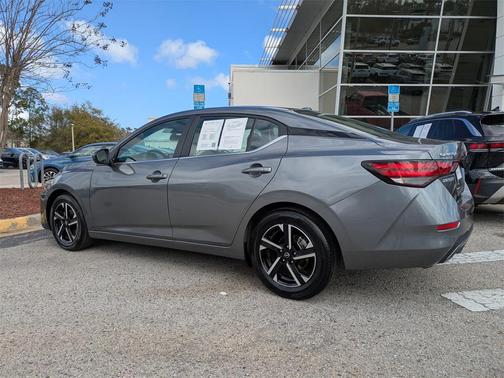 2025 Nissan Sentra SV