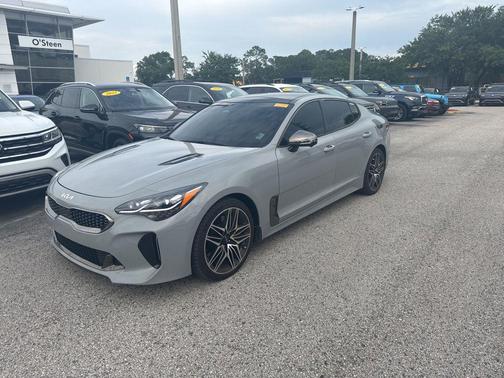 Ceramic Silver 2023 Kia Stinger GT2
