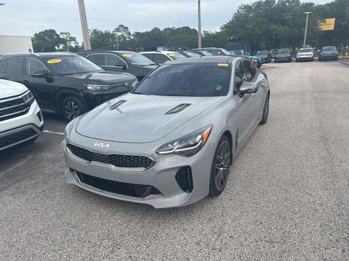 Ceramic Silver 2023 Kia Stinger GT2