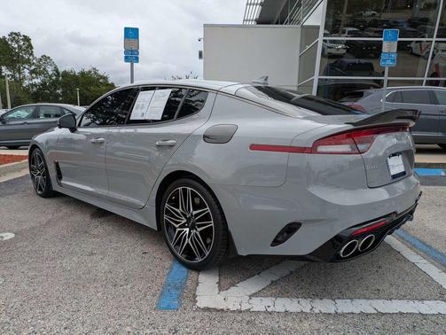 Ceramic Silver 2023 Kia Stinger GT2