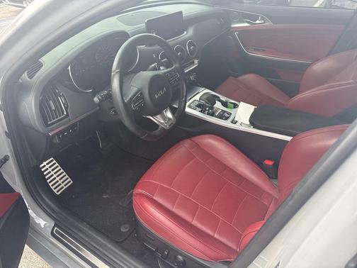 Ceramic Silver 2023 Kia Stinger GT2
