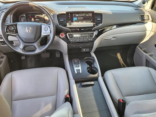 2020 Honda Pilot Touring 8-Passenger