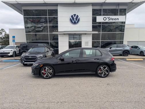 2026 Volkswagen Golf GTI 2.0T SE DSG