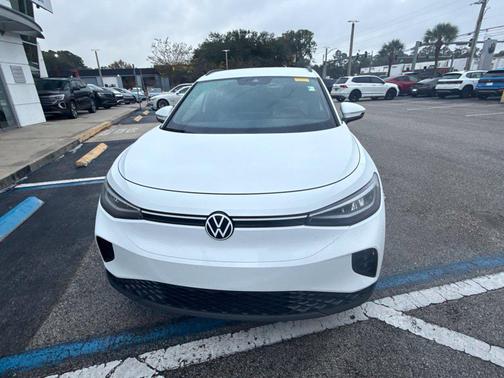 Pure White 2023 Volkswagen ID.4 Pro