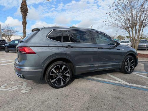 2023 Volkswagen Tiguan 2.0T SEL R-Line 4MOTION