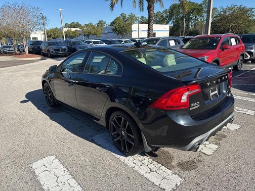 2018 Volvo S60 T5 Dynamic