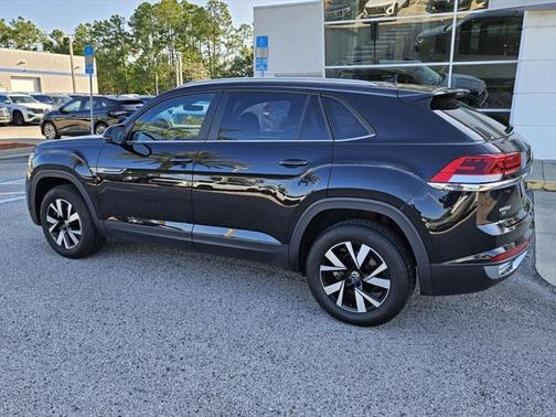 2022 Volkswagen Atlas Cross Sport 2.0T SE