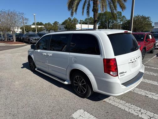 2017 Dodge Grand Caravan GT