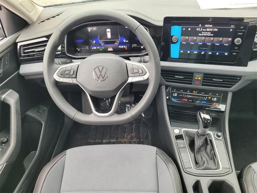 2026 Volkswagen Jetta 1.4T SE