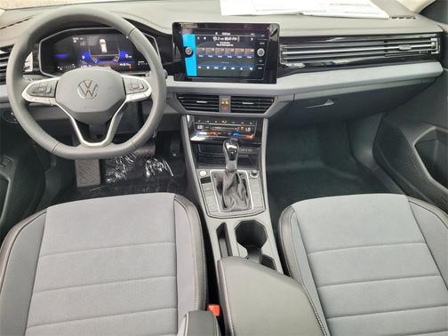 2026 Volkswagen Jetta 1.4T SE