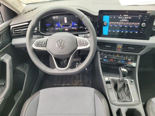 Monument Gray 2026 Volkswagen Jetta 1.4T SE