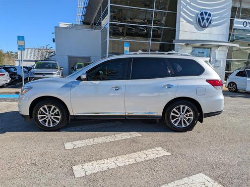 2015 Nissan Pathfinder SL