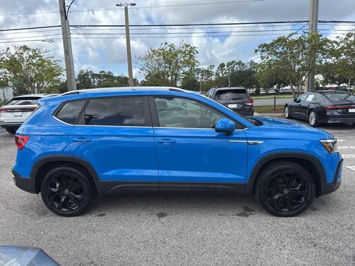 2022 Volkswagen Taos 1.5T SE