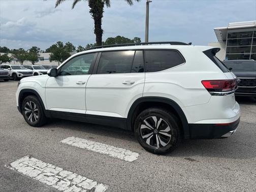 2024 Volkswagen Atlas 2.0T SE