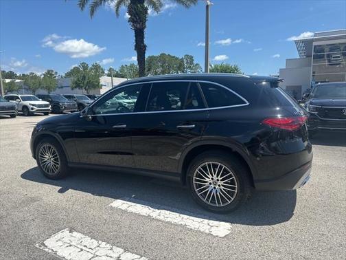 2024 Mercedes-Benz GLC 300 4MATIC