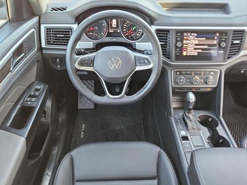2021 Volkswagen Atlas 3.6L SE w/Technology