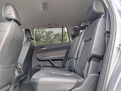 2023 Volkswagen Atlas 2.0T SE