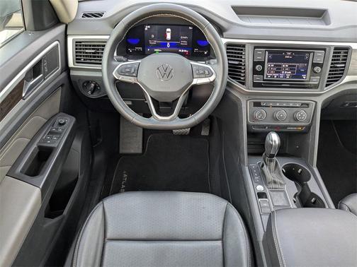 2023 Volkswagen Atlas 2.0T SE