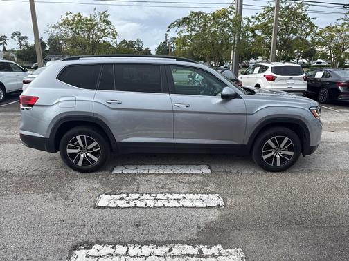 2023 Volkswagen Atlas 2.0T SE