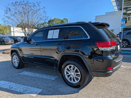 2021 Jeep Grand Cherokee Laredo