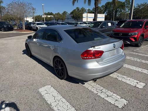 2015 Volkswagen Passat 1.8T Limited Edition