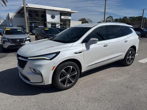 2022 Buick Enclave FWD Essence