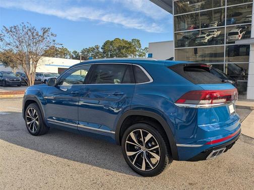 2026 Volkswagen Atlas Cross Sport 2.0T SEL Premium