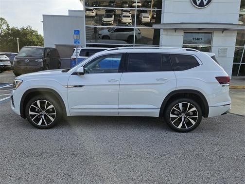 2026 Volkswagen Atlas 2.0T SEL Premium R-Line 4MOTION