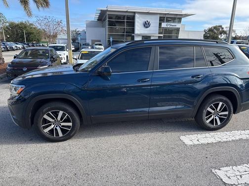 2022 Volkswagen Atlas 2.0T SE