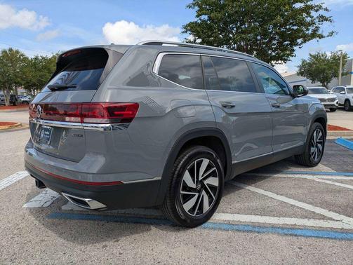 Gray 2025 Volkswagen Atlas 2.0T SEL